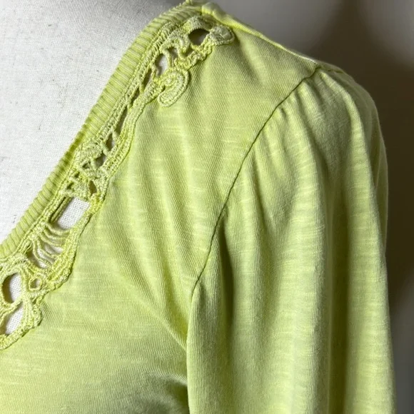 WE THE FREE PEOPLE Lou Legacy Henley Top‎ M Crochet Lace Highlighter Yellow Y2K - Picture 9 of 17
